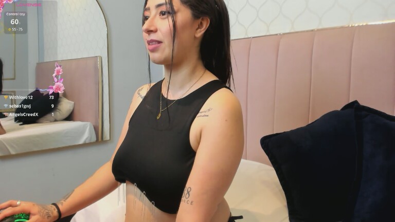 JuliethCurz's Streamate show and profile