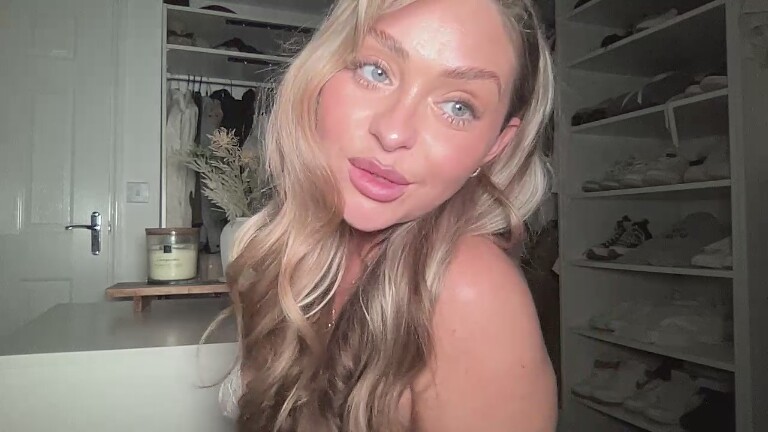 Bellalalita26's Streamate show and profile