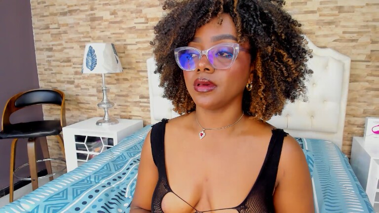 KarinaScandon's Streamate show and profile