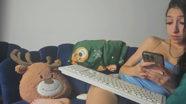 LucyLafleur's Streamate show and profile