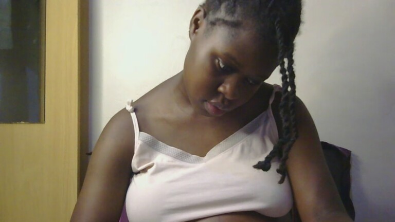 Sashabae's Streamate show and profile