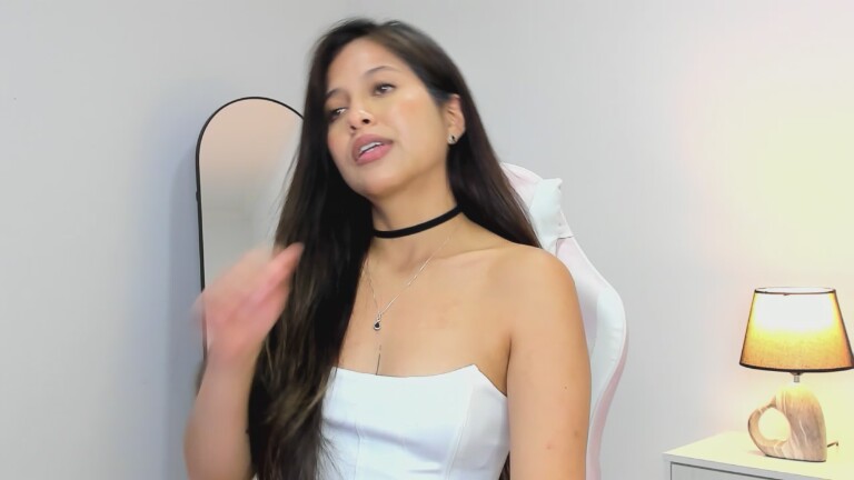 MilanaRey's Streamate show and profile