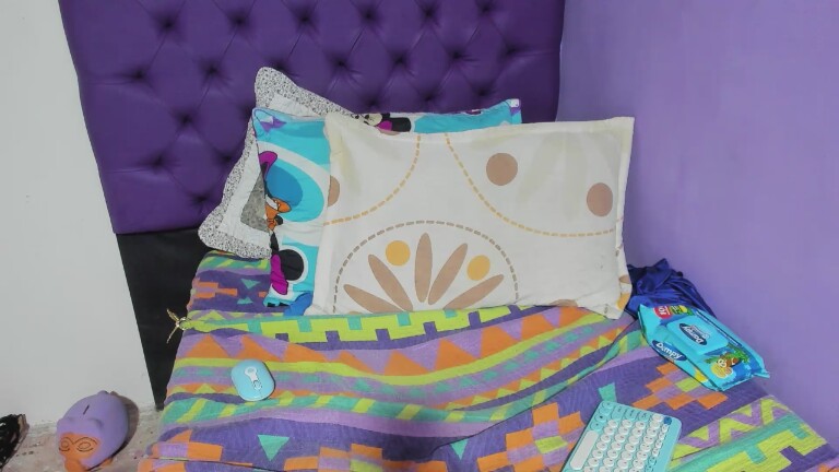 MargothClain's Streamate show and profile