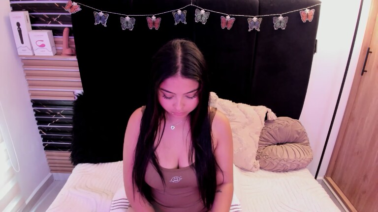 WhitneyAssor's Streamate show and profile