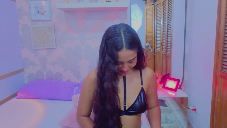 Emmaa_Thompsoon's Streamate show and profile