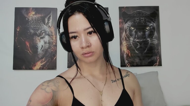 AngelMartins's Streamate show and profile