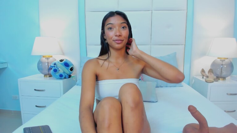 SidneyLovee's Streamate show and profile