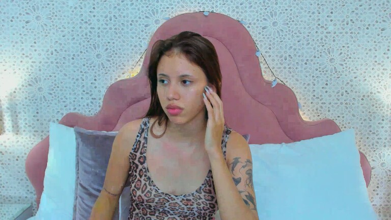 AriadnaOwenss's Streamate show and profile