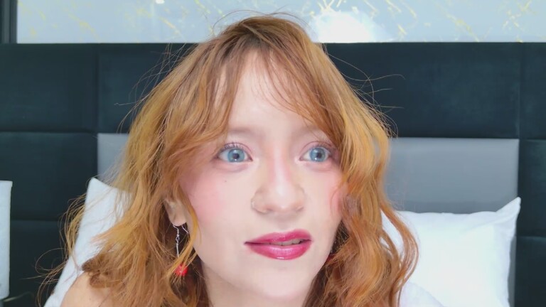 EmilyKlein's Streamate show and profile