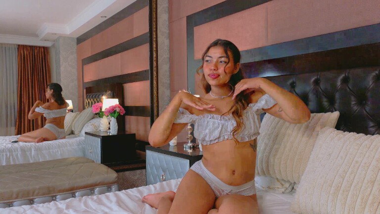 AriaLeon's Streamate show and profile