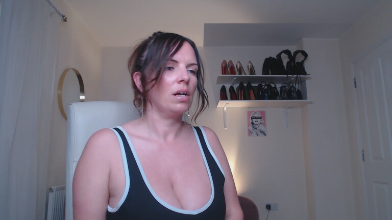 GoddessAlexi's Streamate show and profile