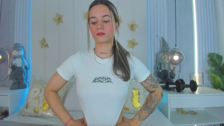 JuliaColeman's Streamate show and profile