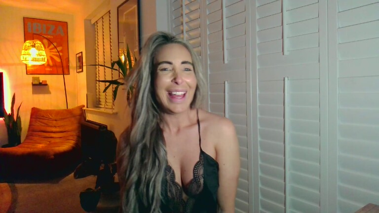 Femdomdixon's Streamate show and profile