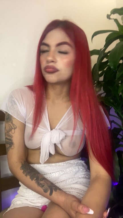 SiennaThomas's Streamate show and profile