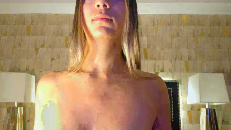 HollyLincon's Streamate show and profile