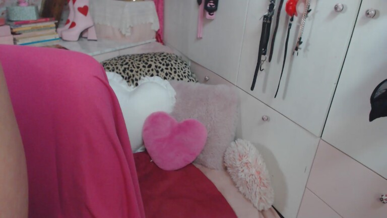 ChristinaCastalia's Streamate show and profile