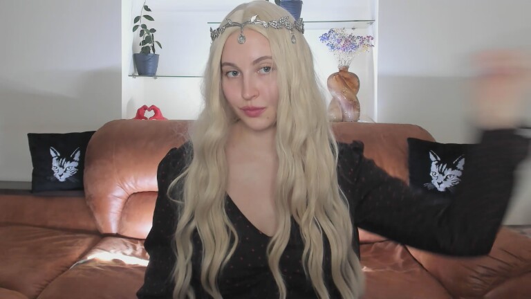 Kornika's Streamate show and profile