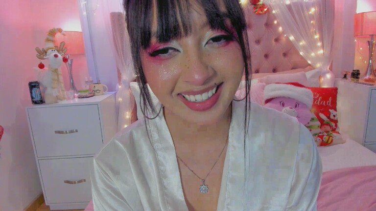 AlexandraWinterr's Streamate show and profile