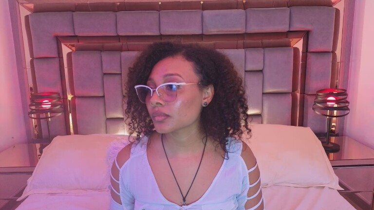 JorjaSaenz's Streamate show and profile