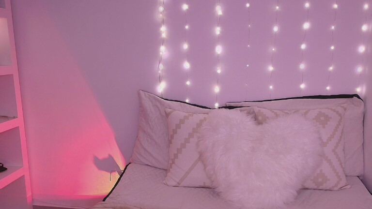 GabrielaCollin's Streamate show and profile