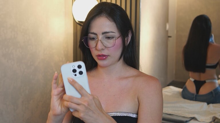 EvaPaoluci's Streamate show and profile