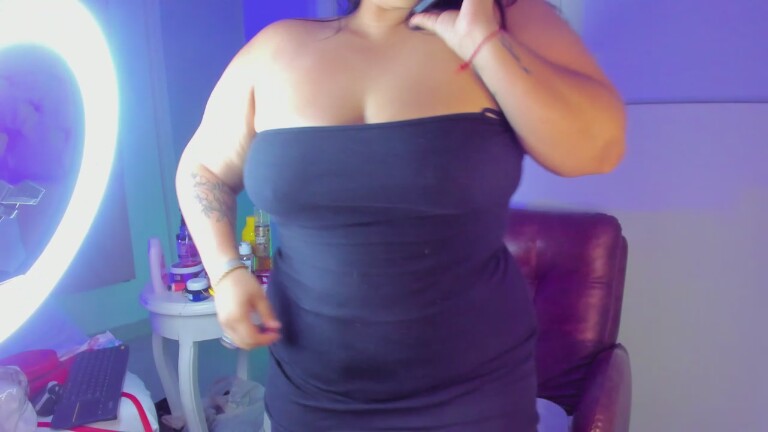 Nina_Lisboah's Streamate show and profile