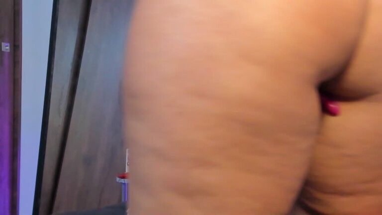 JulieRios's Streamate show and profile