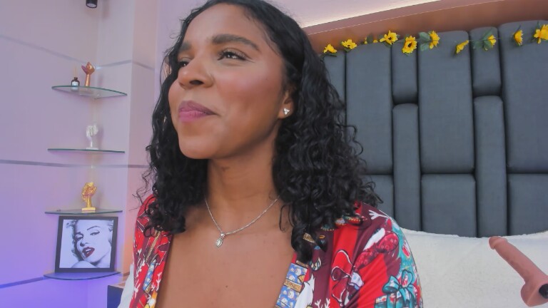 LIISAMENDEZ's Streamate show and profile