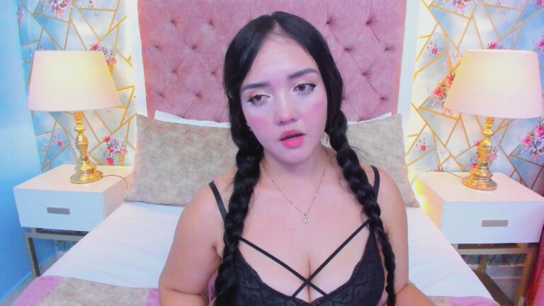 SalomeeRay's Streamate show and profile