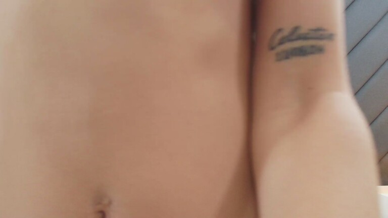 EmaMillers's Streamate show and profile