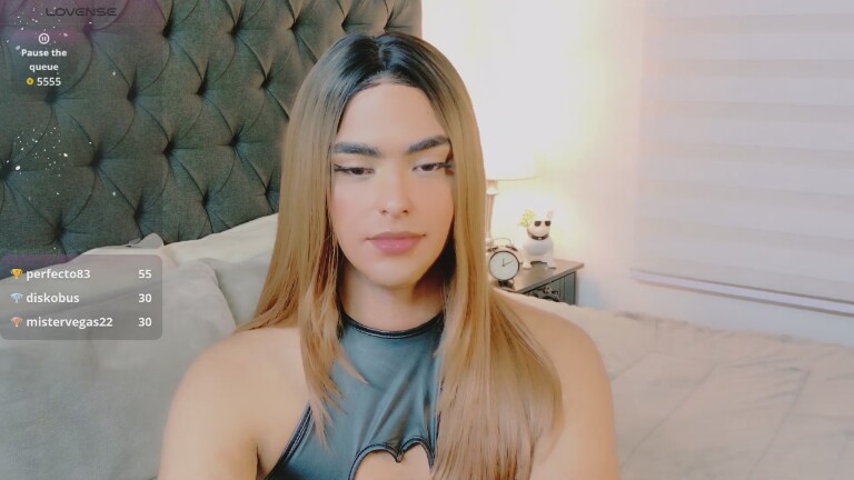 sweettcamila699's Streamate show and profile