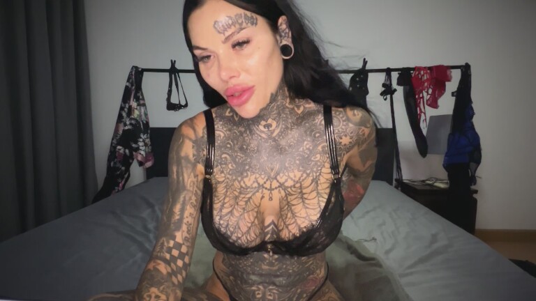 DARKINKEDBABE's Streamate show and profile