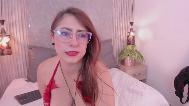 Emili_Hott's Streamate show and profile