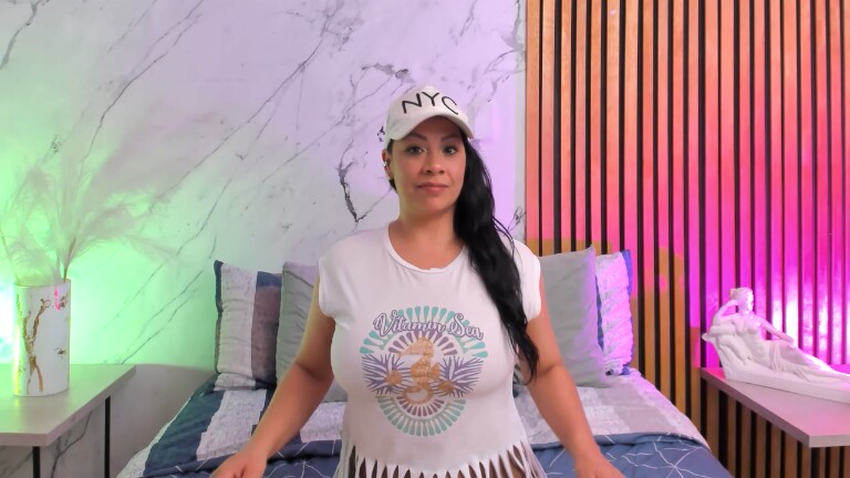 ViolettaThonsomS's Streamate show and profile