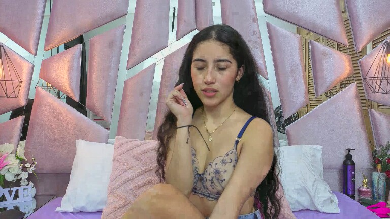 AbbyBenet's Streamate show and profile