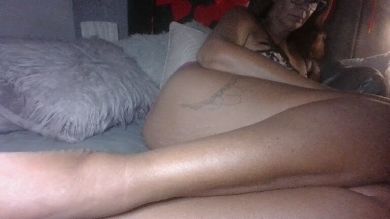 Bronze_goddess's Streamate show and profile