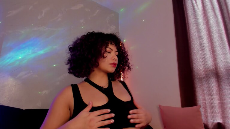 AprilMusee's Streamate show and profile