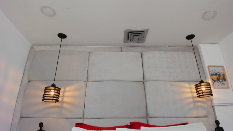 CharlotteBakers's Streamate show and profile